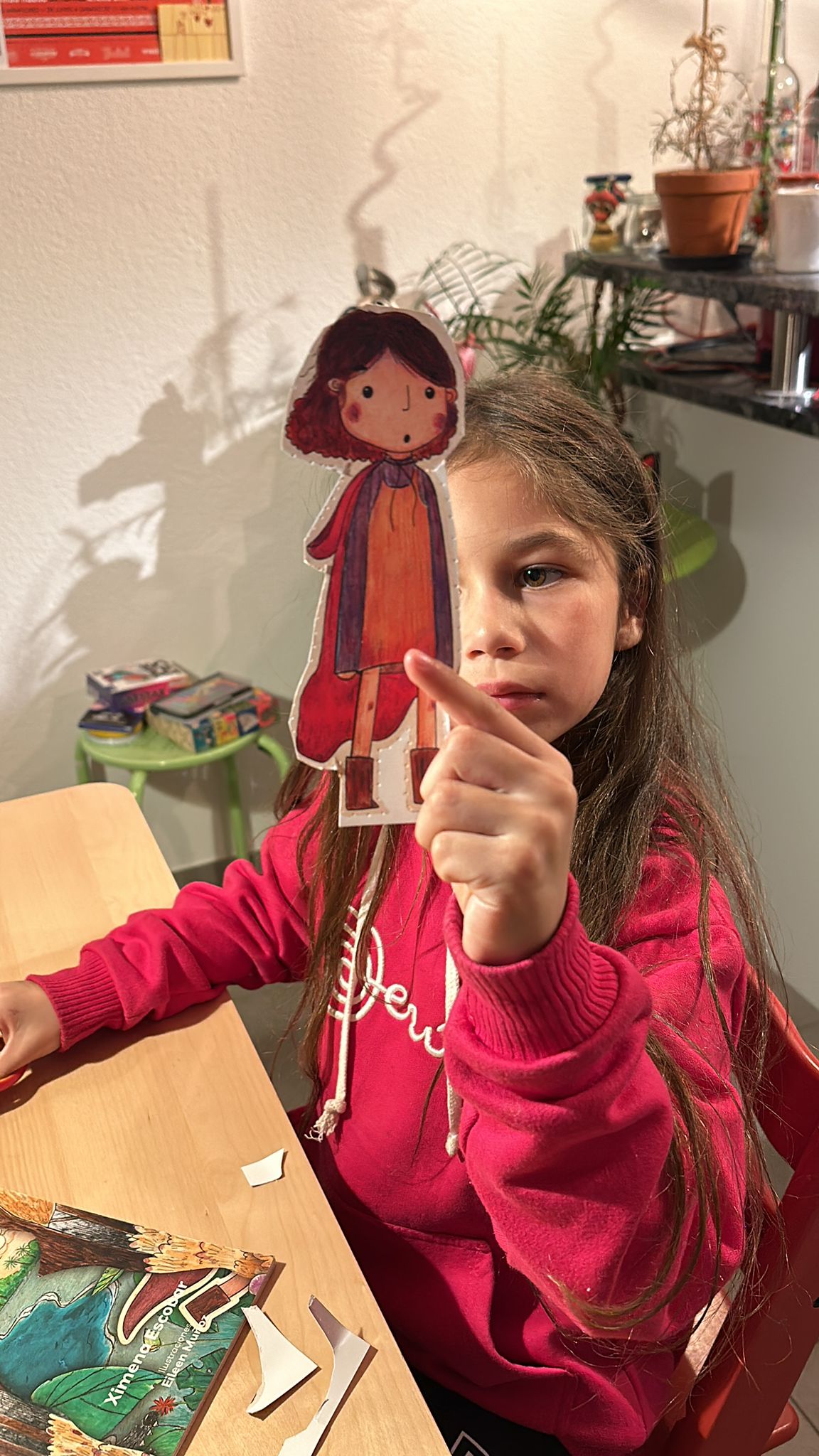 Caperucita va al mar/Little Red Riding Hood Goes to the Sea